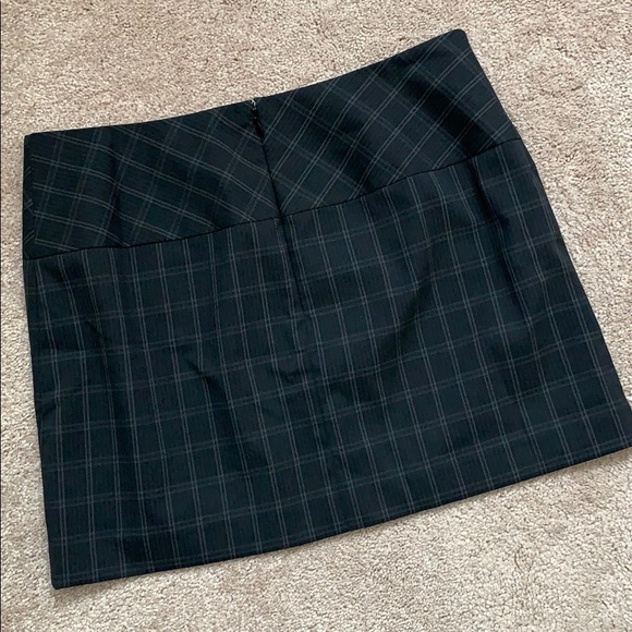 NWT Express Skirt - Picture 8 of 8